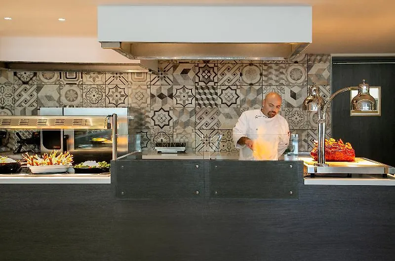 Vangelis Hotel & Suites Protaras