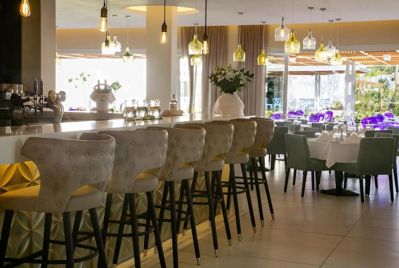 ****  Vangelis Hotel & Suites Protaras Cyprus