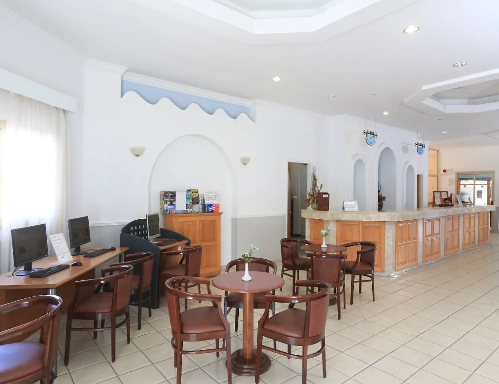 Vangelis Hotel & Suites Protaras